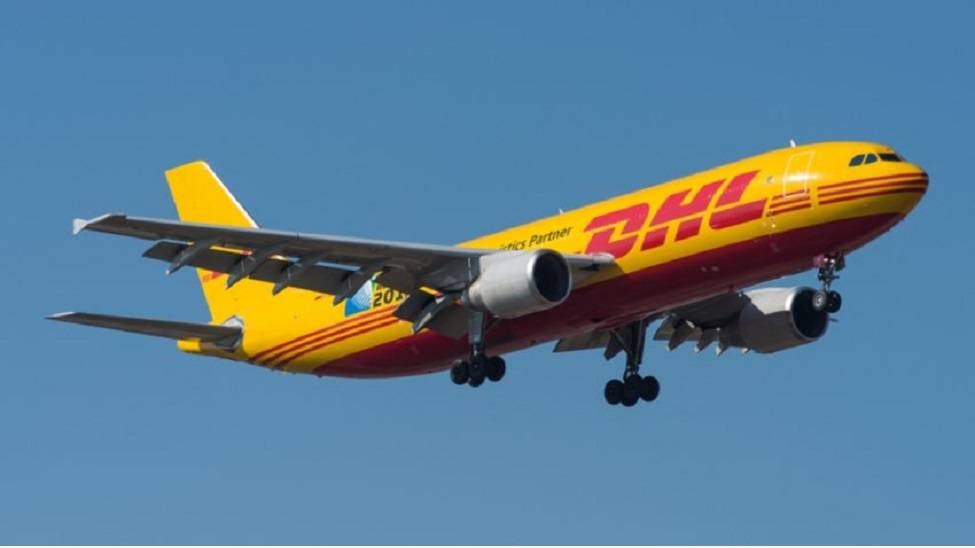 Does DHL deliver on Saturdays?