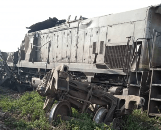Two trains carrying manganese collide